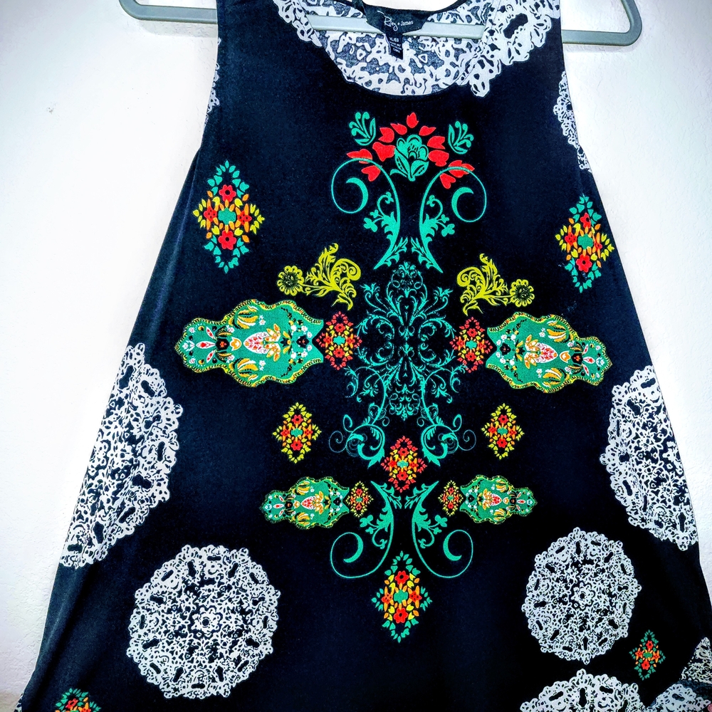 Elegant Black Floral Tank Top